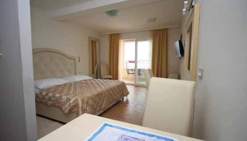 Room - Aparthotel Natalia Podgora