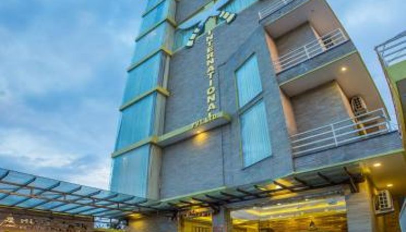 Hotel Außenbreich - Hotel Task International