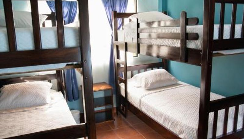 Info - Hotel y Bungalows El Jardín