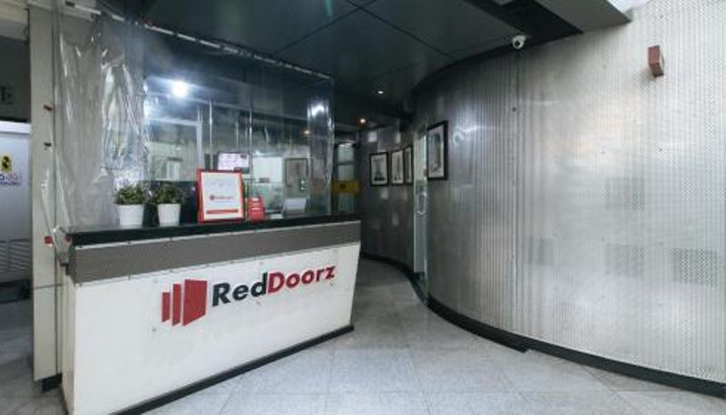 Recepción - RedDoorz Plus at Banawe Quezon City