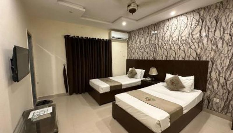 Info - Hotel Green Fort Gulberg