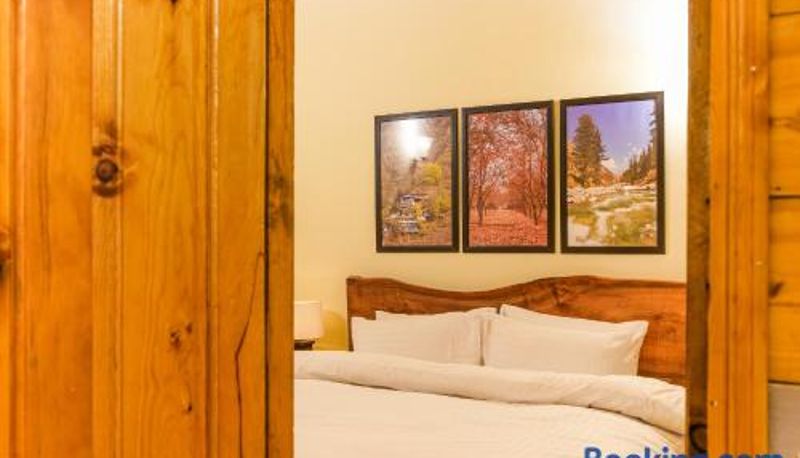 Pokój - Kalam Walnut Heights By Roomy