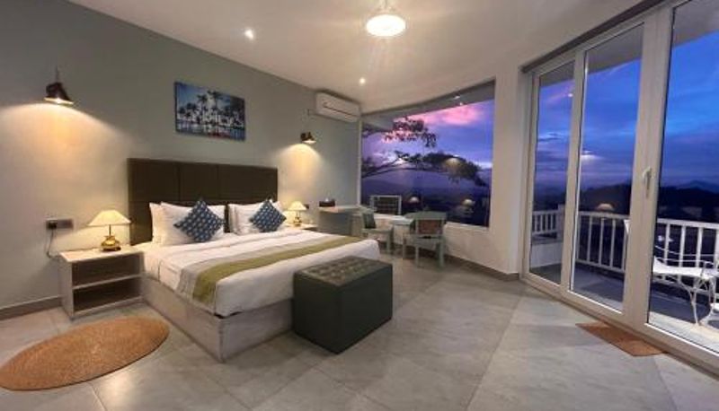 Info - The Summit Kandy