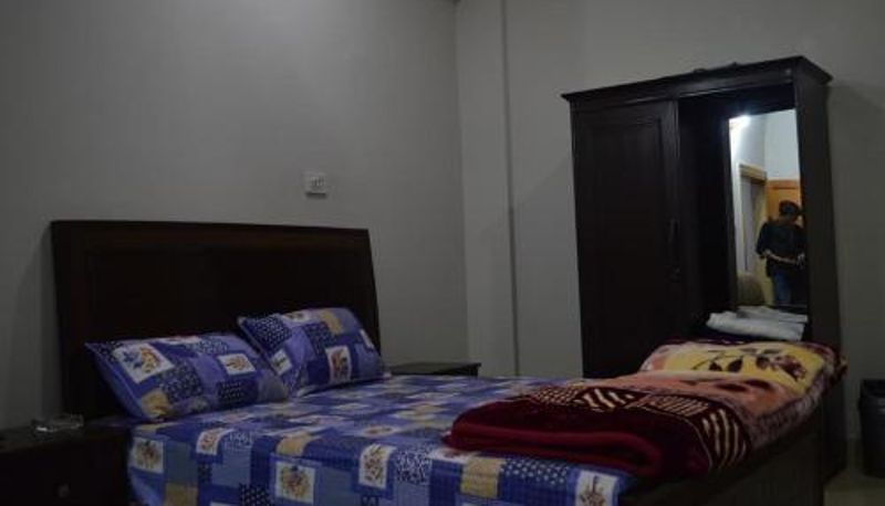 Info - Hotel Crown City