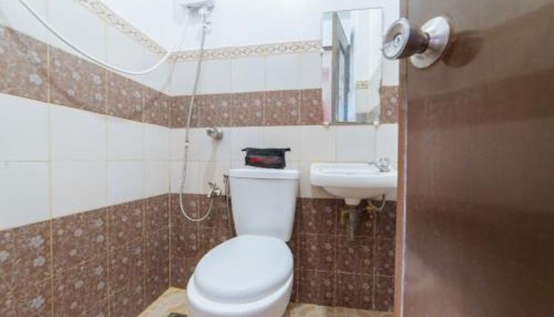 Quarto - RedDoorz at Pag Asa Rawis Legazpi
