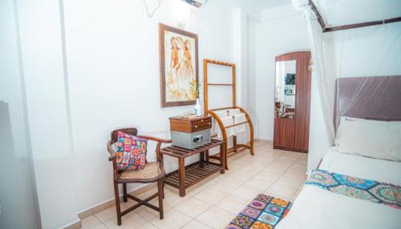 Bilgi - Prime Time Hotel