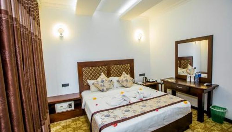 Info - Eurostar Hotel Katunayake
