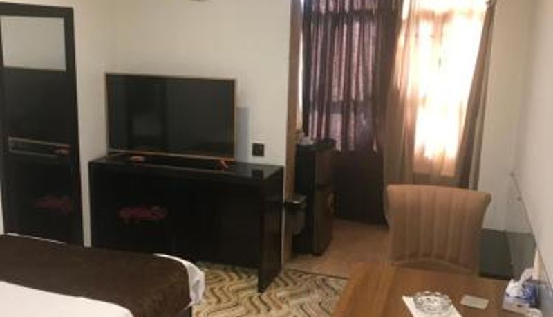 Info - Castle Hotel