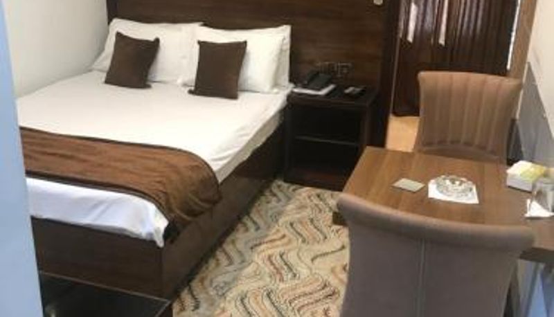 Info - Castle Hotel