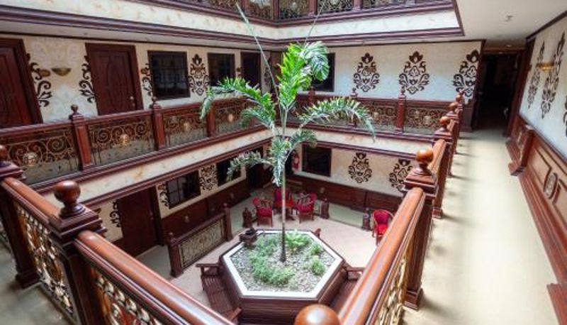 Info - The Amsterdam Hotel