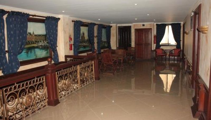 Info - The Amsterdam Hotel