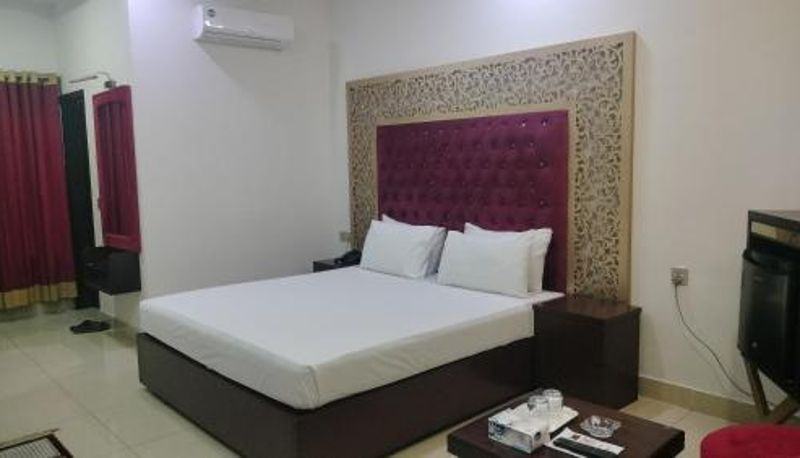 Habitación - Royalton Inn Hotel - Gulberg