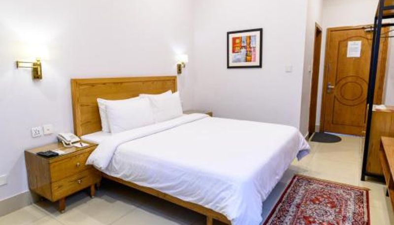 Camera - Hotel One Mansehra