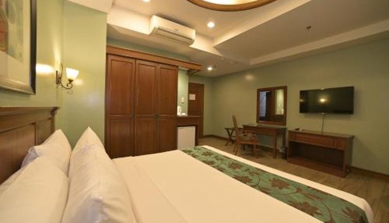 Habitación - Paragon Hotel and Suites
