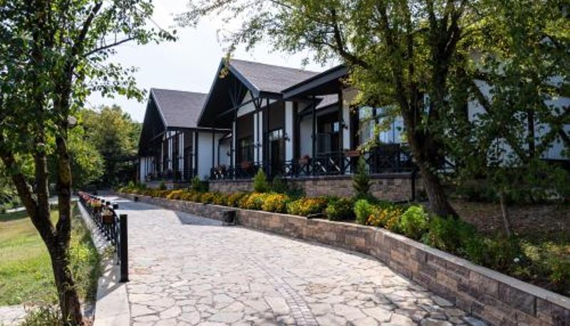 レストラン内の朝食ルーム - Macara Lake Park