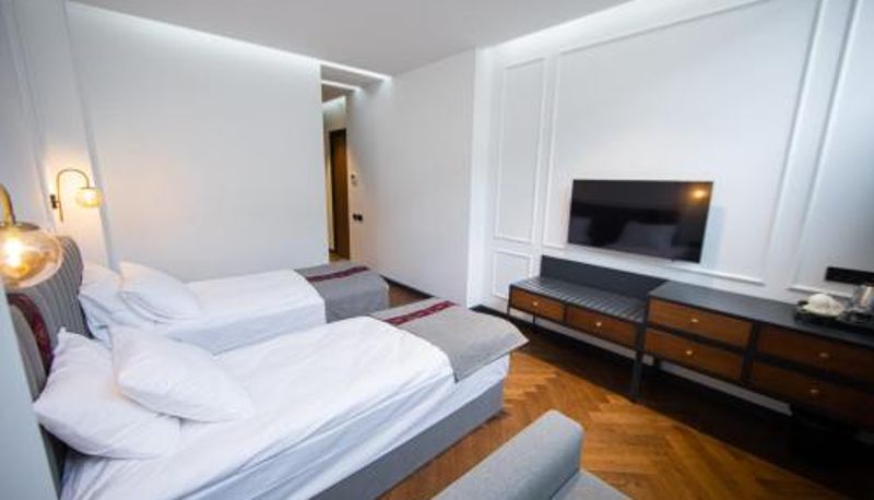 Room - Molokan Inn Hotel