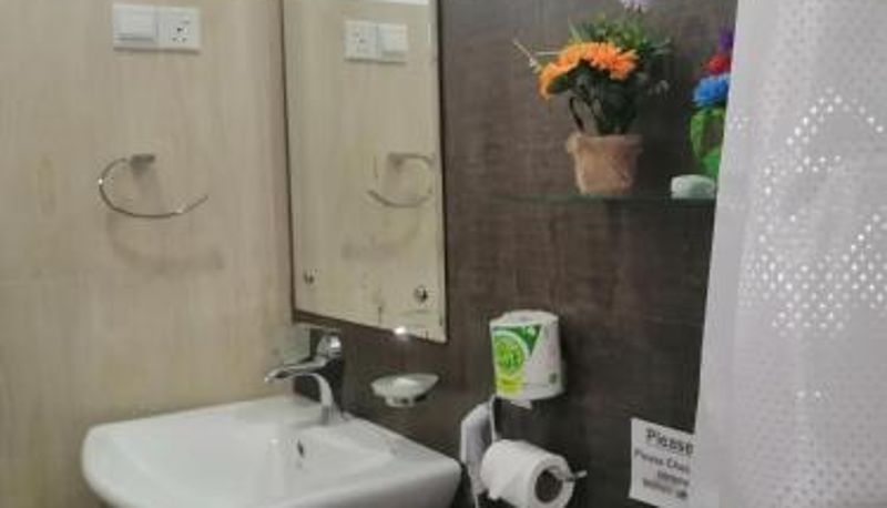 Información - Le Petit Hotel & Restaurant