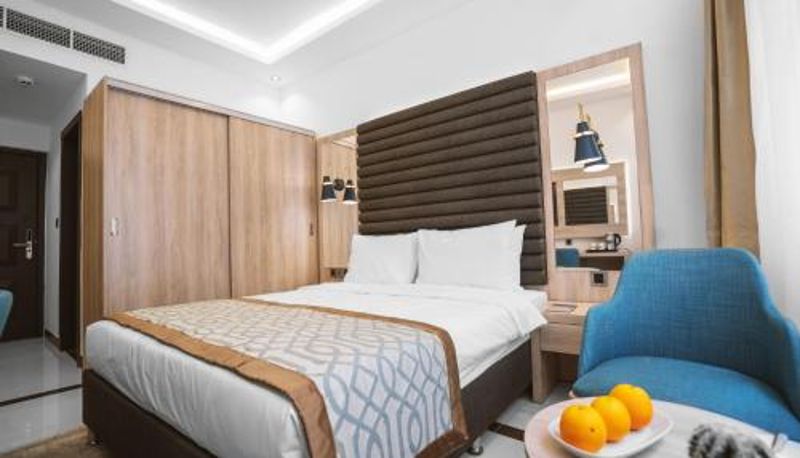 Camera - Noor Land Hotel