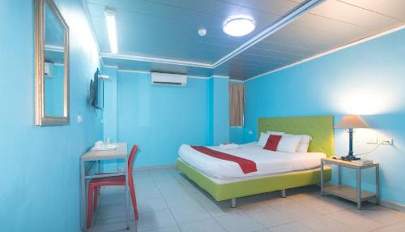 Hotel Außenbreich - RedDoorz Plus at New Era Budget Hotel Near UCMed and Chong Hua Hospital Mandaue FORMER RedDoorz Plus New Era Budget Hotel Mandaue