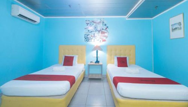Zimmer - RedDoorz Plus at New Era Budget Hotel Near UCMed and Chong Hua Hospital Mandaue FORMER RedDoorz Plus New Era Budget Hotel Mandaue