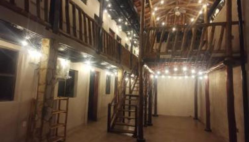 Info - Chale's House Hotel
