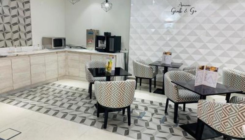 Sala prima colazione all'interno del ristorante - City Avenue Hotel