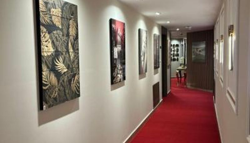Otel açık alanı - Red Carpet Hotel & Suites