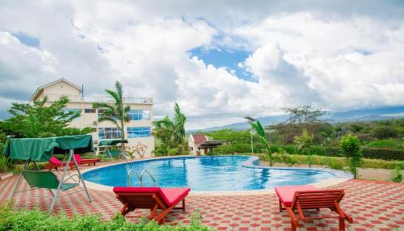 Información - A1 Hotel and Resort