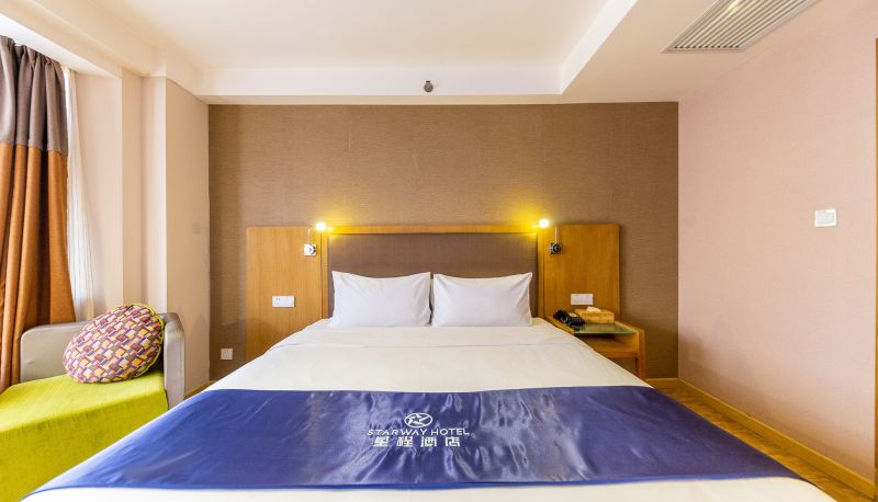 Info - Xingcheng Lanzhou Dongfanghong square Railway Bureau Hotel