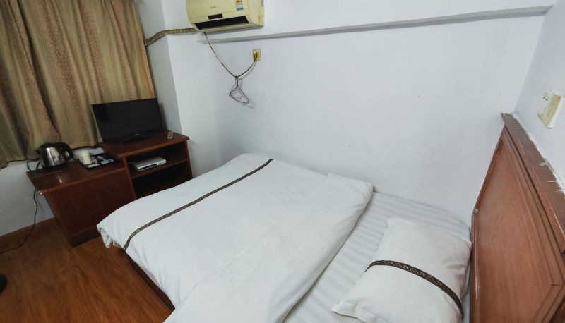Zimmer - Yaxin Hotel (Yaxin Hospital Store)