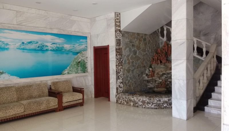 Area esterna dell'hotel - Tongxin Business Hotel