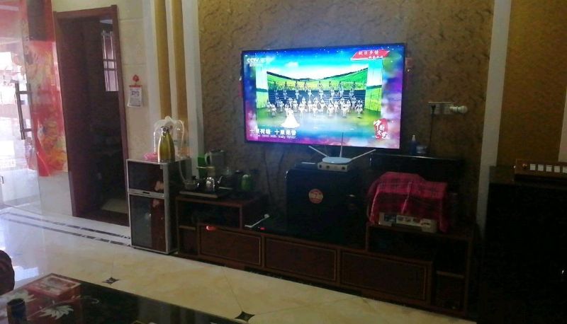 Area esterna dell'hotel - Yiren Island Business Hotel