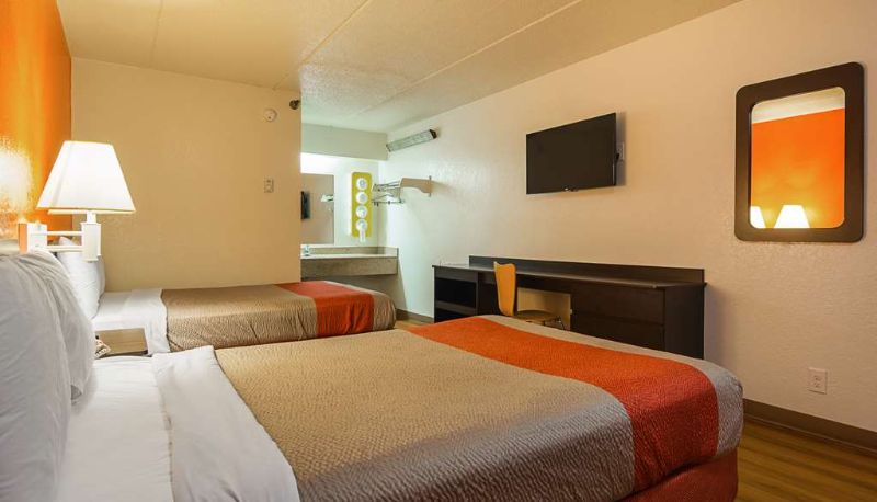Zimmer - MOTEL 6 ATLANTA TUCKER NORTHEAST