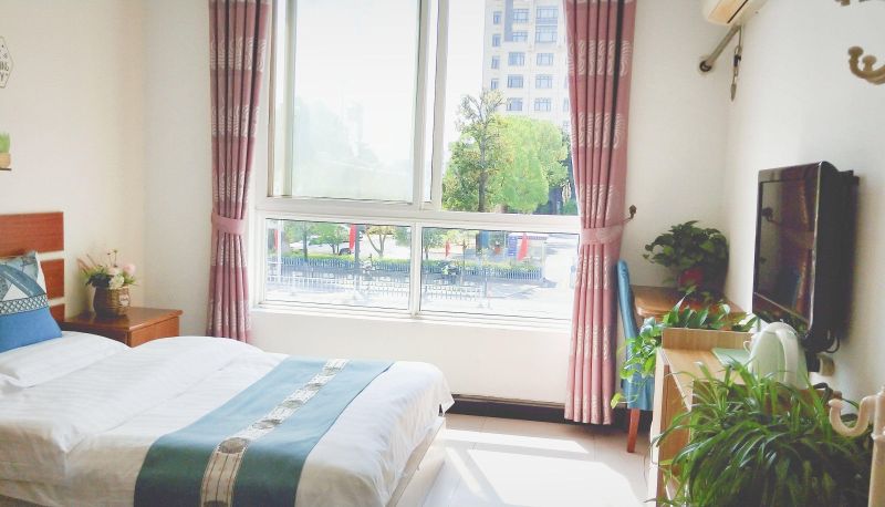 Zimmer - Xincheng Hotel (North Station Branch of Jixi High Speed Railway)