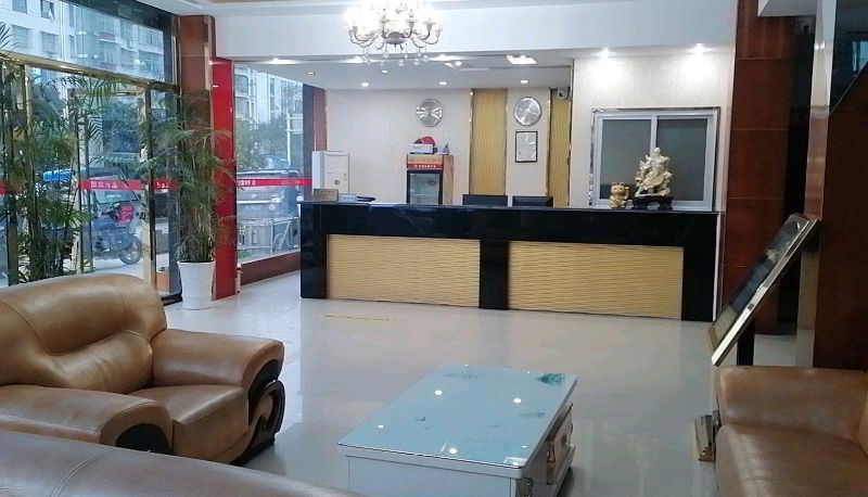 Hotel Außenbreich - Huili Business Hotel (Yingshan Bus Station Store)