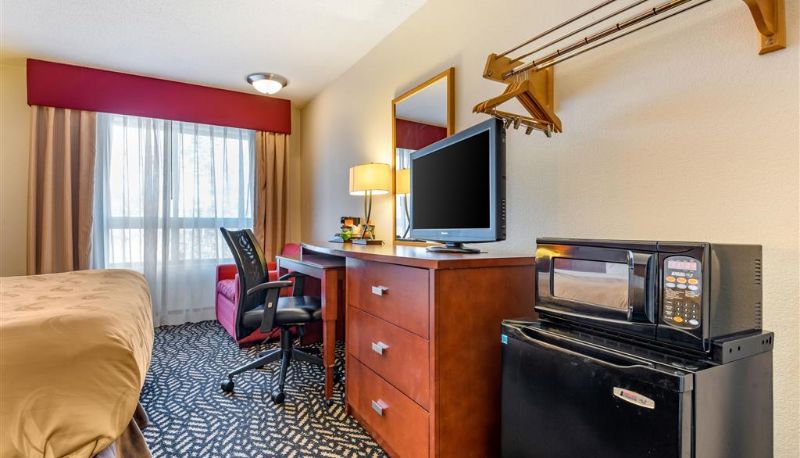 Zimmer - Quality Inn Falconer - Jamestown