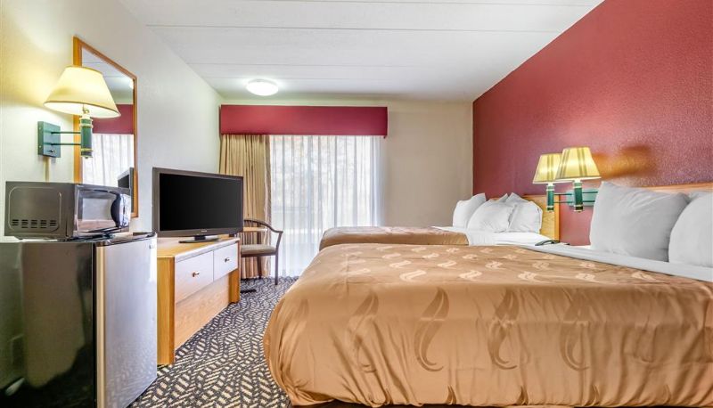 Zimmer - Quality Inn Falconer - Jamestown