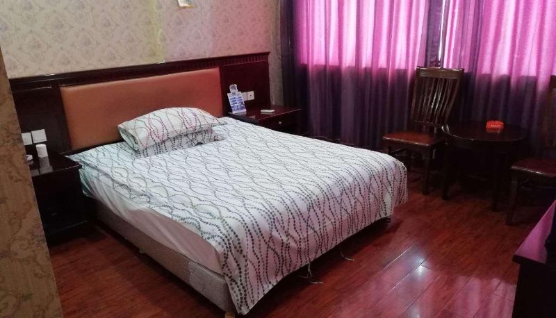 Widok na zewnątrz - Tongfa Hotel