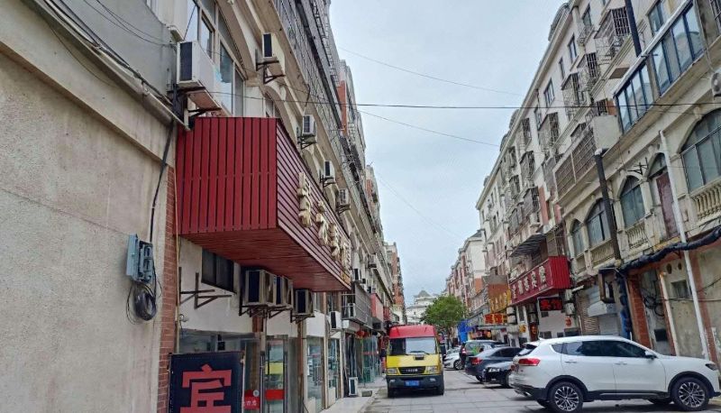 Widok na zewnątrz - Jingyun Hotel