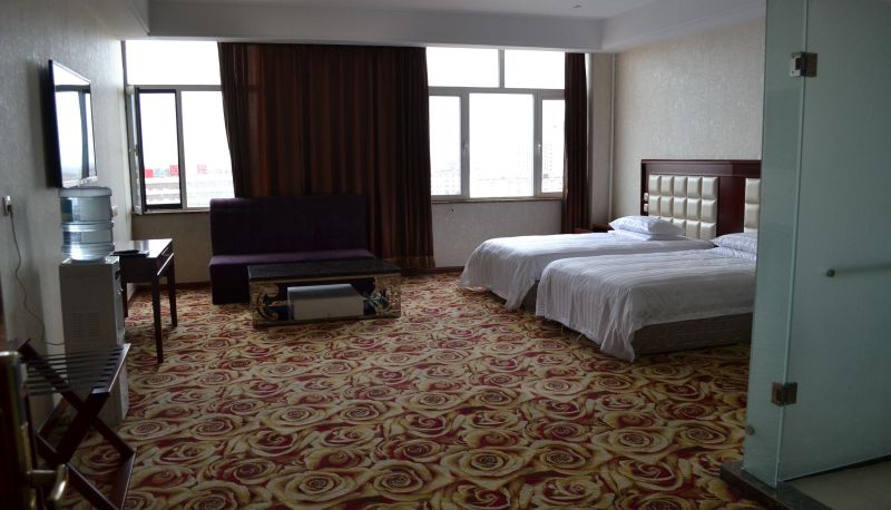 Camera - Fengchi Business Club