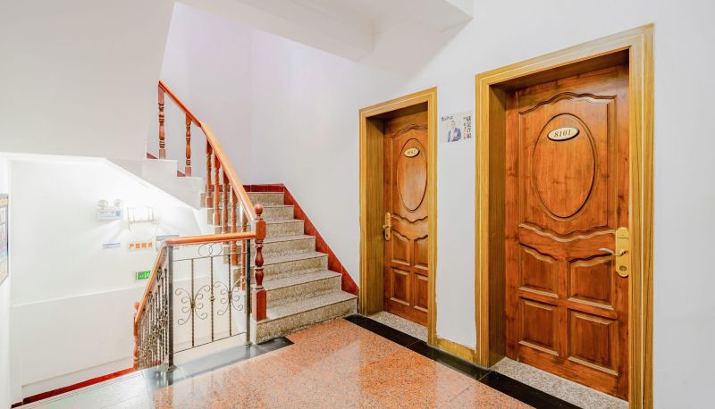 Area esterna dell'hotel - Phoenix Holiday Hotel