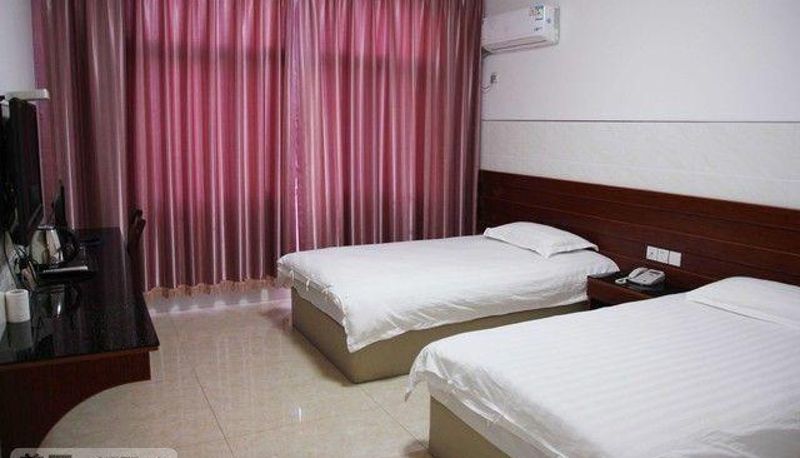 Camera - Lingxiao Hotel