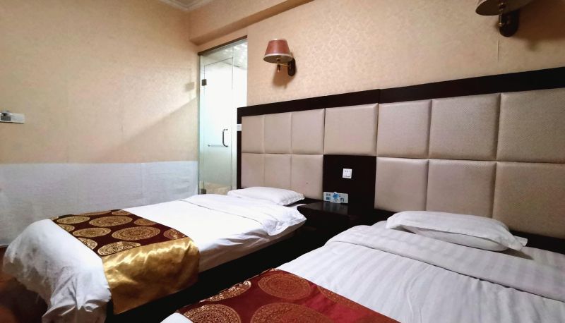 Zimmer - Linquan Business Hotel