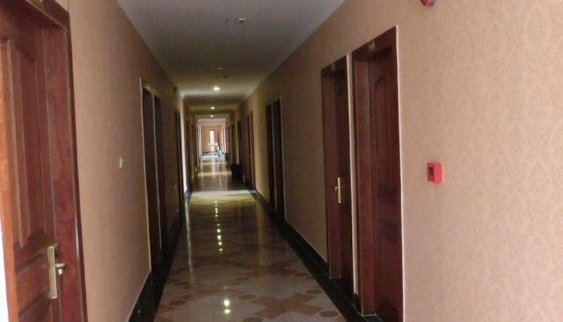 Area esterna dell'hotel - Chenglong Hotel