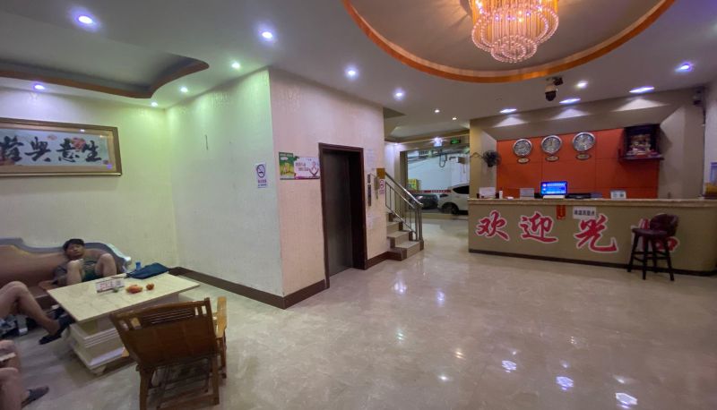 Area esterna dell'hotel - Baocheng Hotel