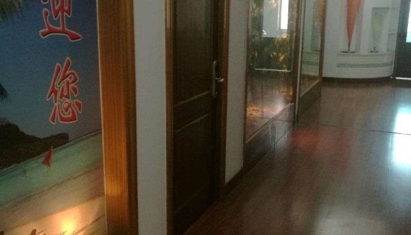 Zewnętrzna część hotelu - Zhouzhong Hotel