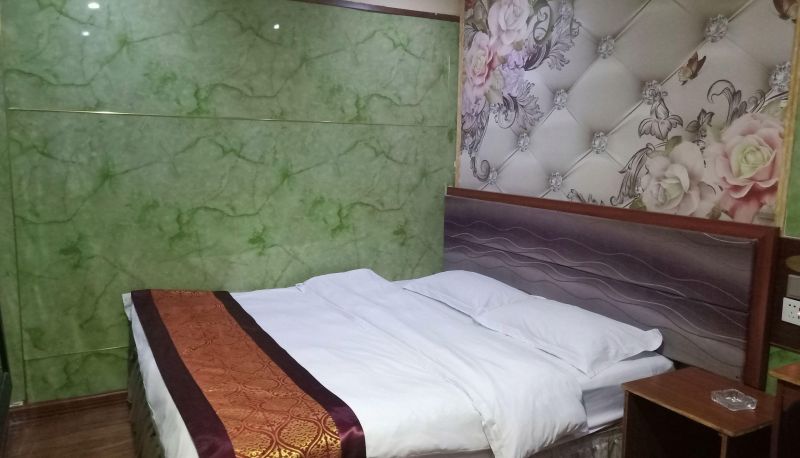 Zimmer - Xinle Business Hotel