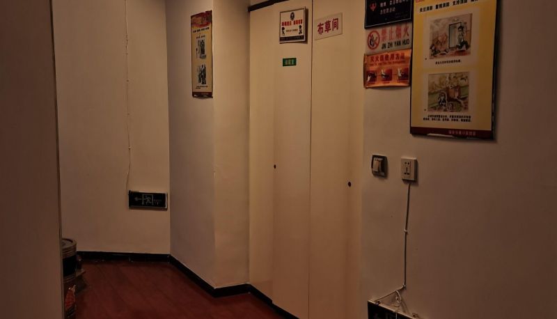Area esterna dell'hotel - Tangchuan Hotel