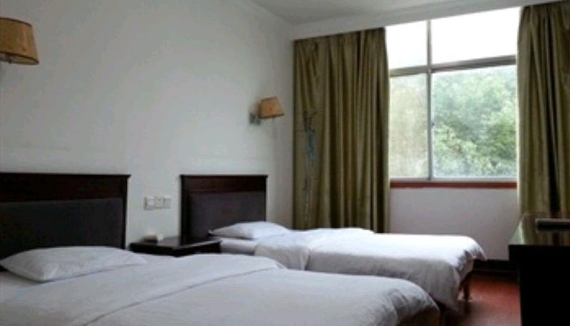 Zimmer - Xinhua Hotel (Xinhua East Road Branch)