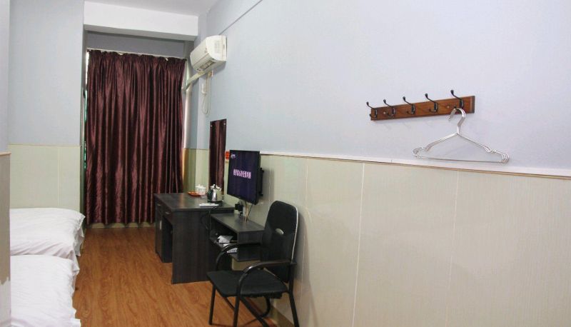 Zewnętrzna część hotelu - Jiajia Hotel